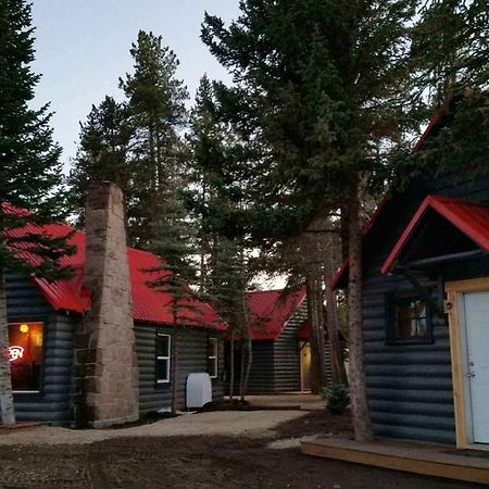 Yellowstone Cabins And Rv West Yellowstone Zewnętrze zdjęcie